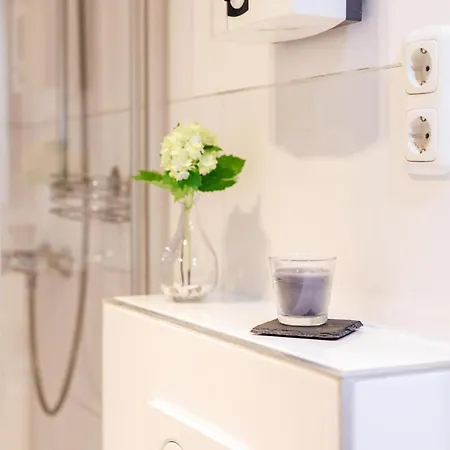 Glueck Auf Ruettenscheiderstrasse Apartment Essen